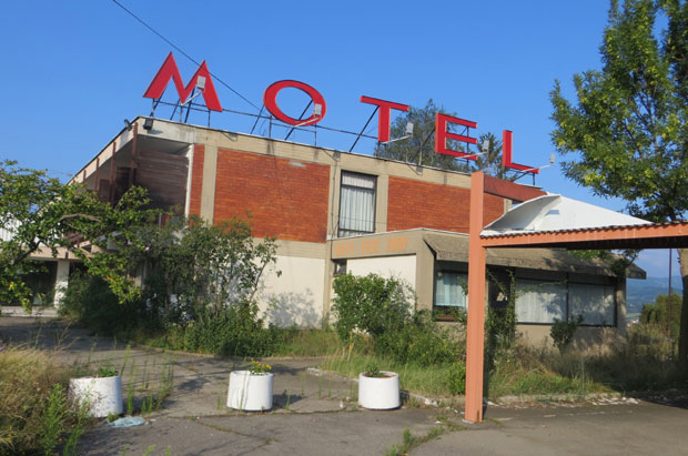 Врање: Мотел за избеглице